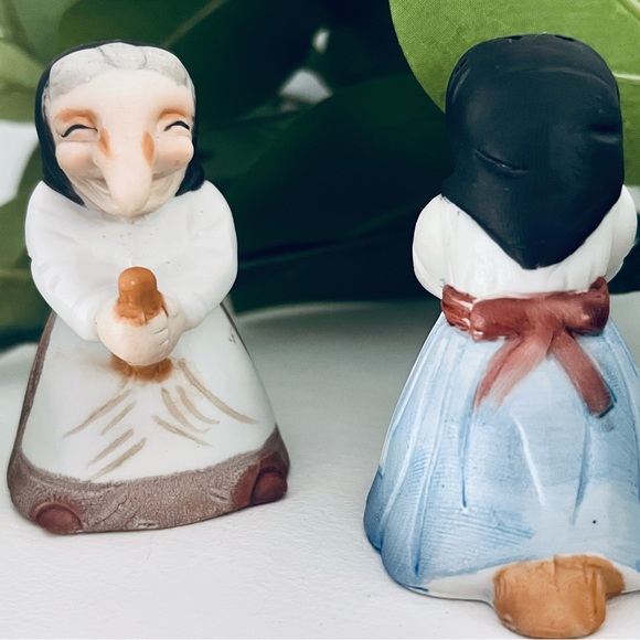 Kitchen Vintage Kitchen Witch 1981 Porcelain Salt Pepper Shakers